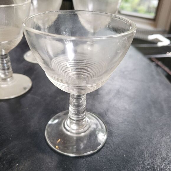 Vintage Aperitif Cordial Sherry Glasses (4) - Picture 2 of 5